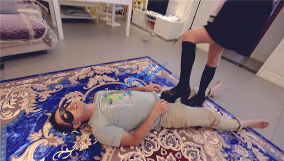 〖H.P.L栖心之栈〗—芷晴学生服踢裆