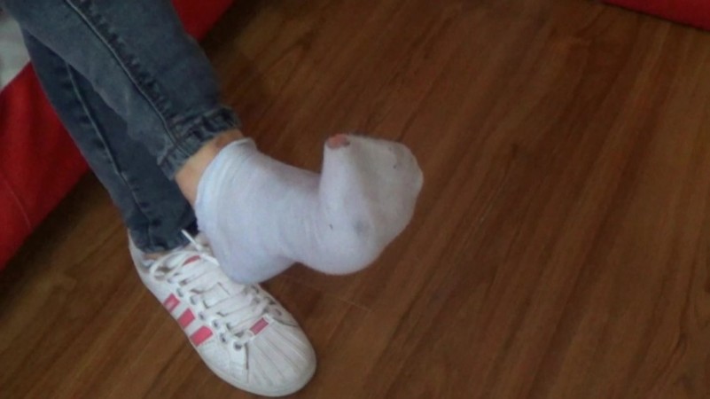 黑冰 超狠踢裆 踢废尾行淫贼