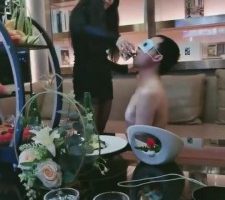 【成都六姐】精彩!三姐妹KTV玩狗 bf6492