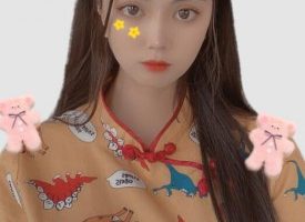 【00后蕬小乃】舔小乃和阿篱两位女主的原味肉丝脚