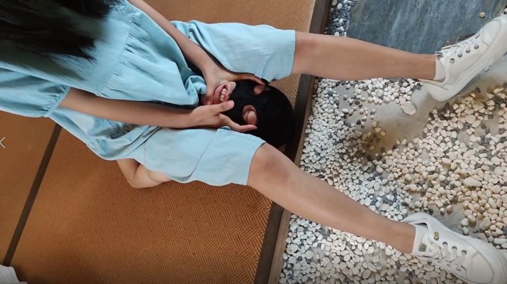 梦晨小姐姐坐脖子+骑脖子 YC-211017-4