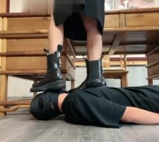 【沅芷大人】长靴高跟全体重踩踏 bf19189