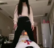 【猫神大人】长靴威严蹂躏地毯 bf20179