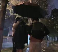 【艾伦】姐妹花户外开发男抓回家调【双视角完整版】 bf21287