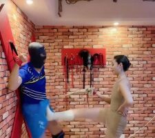 【二宝】白靴虐裆贱狗-全体重踩踏/耳光 bf23383