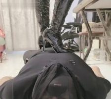 【林夕】全体重高跟踩踏/耳光 bf31425