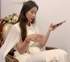 【沅芷】羞辱脚垫枷锁狗-手掐胳膊/脚趾夹筷子拧-虐乳【完整版】 bf32206