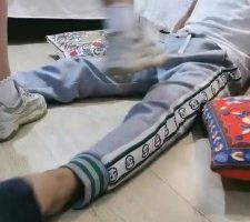 【酒酿丸子】脏运动鞋白袜踢踹踩跺 JS23090101