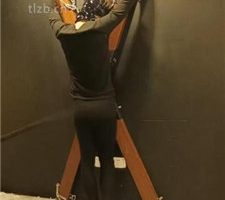 【晏青】十字架固定鞭打sp/跪舔黑丝脚  JS231213-8