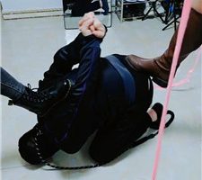 【文文文】多S群调-脏鞋踩踏强制舔干净【三视角版】 JS240122-7