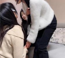 【精神小妹】双S-母畜-喂口水圣水/舔鞋/闻白袜/顶脏鞋【完整版】 bf38171