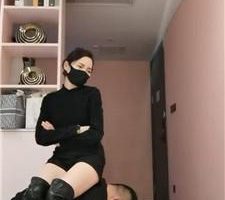 【皮皮】揪耳朵/抽耳光/踩手指刑/物化座椅/踩踏踢踹【完整版】 bf39936