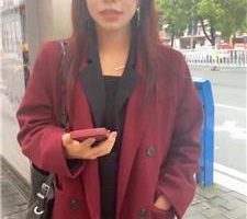 【素人挖掘机】户外开发-抽耳光/全体重踩/肉丝脚踩脸/转胯 bf40100