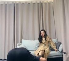 【吴恩】风衣女神-鞭打耳光/骑马转胯/提档/高跟踩踏/掐乳/圣水 bf40613