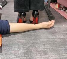 【冰诺】超细高跟碾压手臂 bf40962