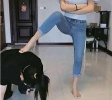 【凌儿女神】母畜下跪伺候还被我虐 bf42132