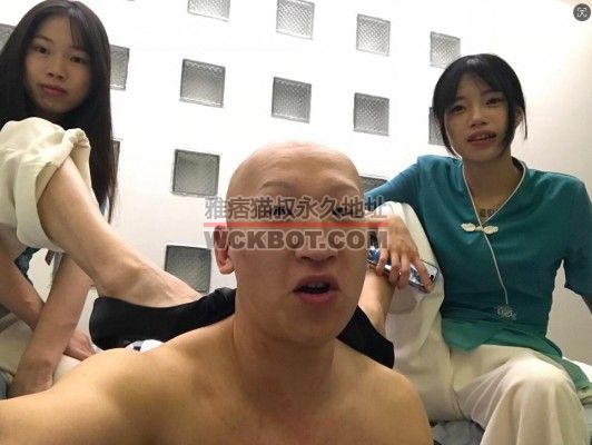 【素人S】开发足浴店三个漂亮妹妹群踩1 YC-240626-3