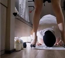 【米小唐】高跟美腿踩/闻舔臭脚 JS240702-7