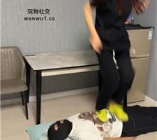 【精神小妹】双S-轮流全体重跳踩 bf43948