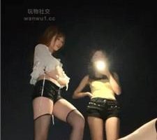 【娜娜】双S户外-骑马踩踏舔脏鞋/赏赐圣水/坐脸窒息【双视角版】 bf44095