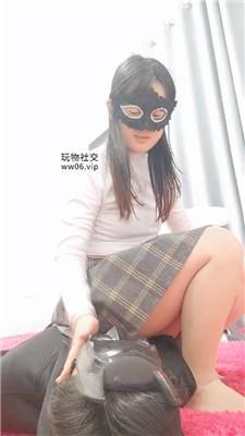 【阿霞】强制鞭打肉丝脚踩 JS241123-10