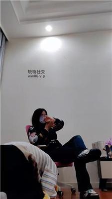 【拽拽】跪舔超臭运动鞋白棉袜 JS241125-34