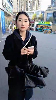 【猴歌】路人小姐姐S-绿鞋子白棉袜踩奴 bf47595