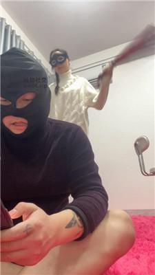 【姗姗】散鞭虐打/高跟肉丝踩 bf47768