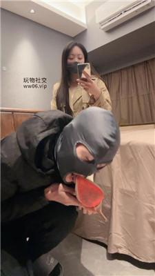 【猴歌】美腿踩踏/清理脏高跟鞋底/肉丝诱惑 bf48603