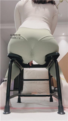 【喵喵大王】蜜桃臀升水    241227-7