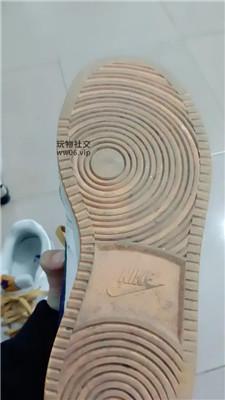 【奇了怪了】马丁靴女神的脚下奴 JS250101-15