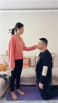 【埋汰】骑马玉足踩踏蹂躏 JS250101-42