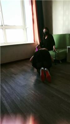 【若莞】母畜-骑马遛狗/重度鞭打 JS250107-35