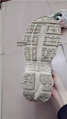 【奇了怪了】运动鞋白袜踩虐暴打 JS250202-7