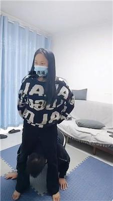 【木子】玉足踩踏恋足舔 JS250226-36