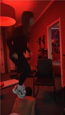 【小渔】抽耳光/运动鞋白袜踩/鞭打 JS250304-38