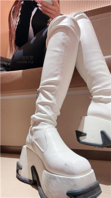 【玥樾】香水吸死结婚狗    250318-25