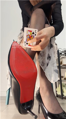 【兔兔酱】黑丝挑鞋扑克寸止    250707-16