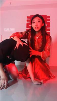 【筱懿学姐】恐怖!重口!冥婚SM剧情 bf56187