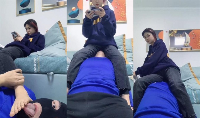 【精神小妹】甜美学妹小颜无意识坐脸脚M侍奉 ACYC-2878