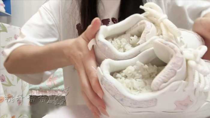 小白鞋装米饭外出 JS251009~4