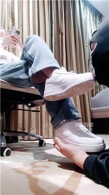 【琳园长】小白鞋原味白袜气味辱 JS251124-22