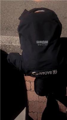 【小妮】户外公开处刑跟踪狂 bf59371