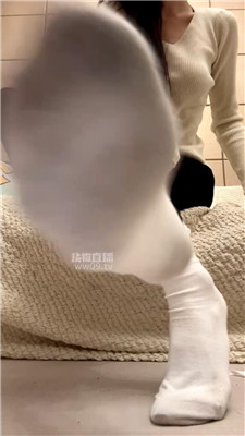 【璐璐】臭袜裸足    251205-14