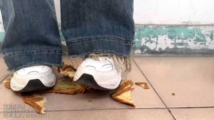 【三公主】脏M2K踩面包~ YC-251219-5