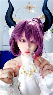 【奶味小仙女】在龙姬脚缝下生存    251231-7