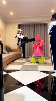 【足彩馆】暴打派大星变态 JS260212-7