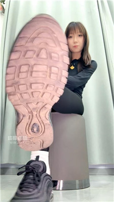 【水冰月】脏白袜酸臭脚玩弄    260226-24