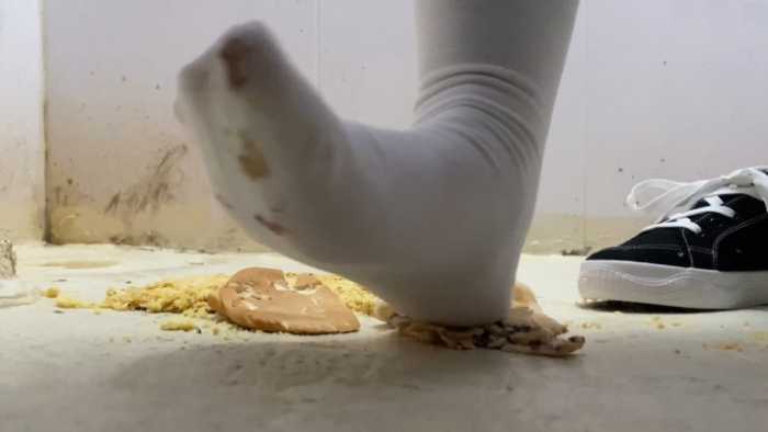 00后小姐姐踩面包 ACYC-5406