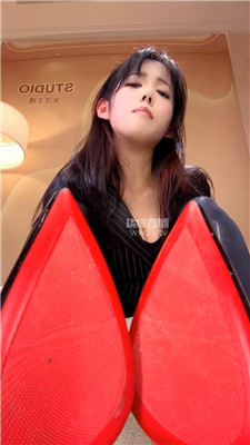 【啊晴】勾引臭骂废物老公    260402-1